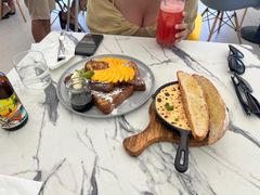 -The Sunny Side Cafe Station 1