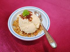 自制传统奶香豆汁冰淇淋-北京贵宾楼饭店 红墙咖啡厅