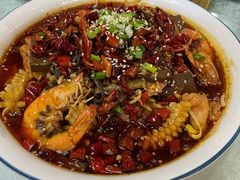 -六和聚传统烤鸭.天津菜(和平店)