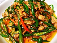 -蔼若春.传承三十年云南菜(金碧公园店)