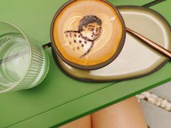 -潮一不贰·法式甜品·生日蛋糕·西式简餐(外滩店)