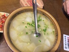 -富正毅三下锅·湘西韵味(天门山索道店)