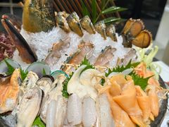 -红鼎豆捞·非遗鲍皇汤火锅(宝丰路店)