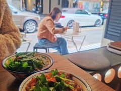 -CowCow其其·牛杂咖啡公司(六运店)