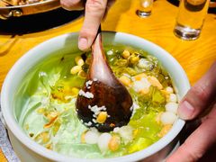 -吃饭皇帝大(长宁龙之梦店)