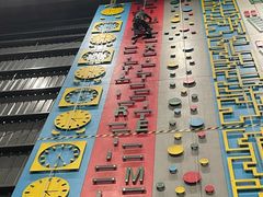 -极限PLAY运动娱乐新世界·团建派对潮玩休闲馆·室内蹦极高空游乐园