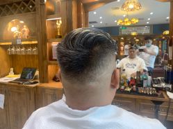 -贝勒爷专业男发