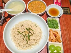 -裕兴记•蟹黄面馆(人民广场店)