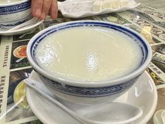 -周大娘牛乳(旧寨古村总店)