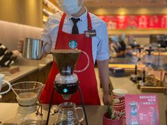 -星巴克臻选(金桥国际店)