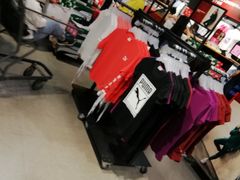 -PUMA品牌自营折扣店(武汉永旺梦乐城店)