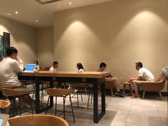 大堂-星巴克(广州天河北龙口店)