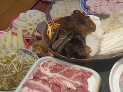 -沸炉重庆老火锅(军事博物馆店)