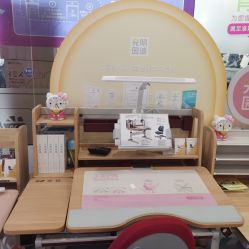 -孩子王童乐园(马群店)