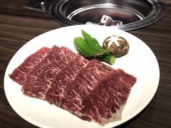 -由紀日本料理·炭火燒肉