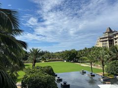 -海南清水湾莱佛士酒店