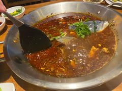 -红牌美蛙鱼头火锅(万辉国际广场店)