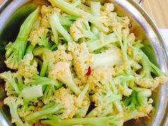 -乌镇那一年小院主题餐厅(甘泉西路店)