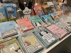 -萌物合辑(新中关购物中心店)