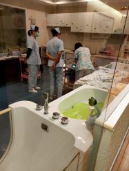 -卓玥国际月子会所(罗山路店)