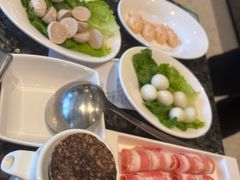 -一席地·本地鸡窝·杭帮鸡火锅(萧山银隆百货店)