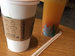 -星巴克(洛阳中州路王府井店)