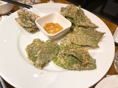 炸紫苏叶-苹果树下艺术餐厅(宋庄店)