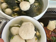 -丹水桥地锅鱼·翘嘴鲌·地方特色全鱼宴(丹江口大坝店)