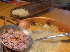 -洱火云南酸菜牛肉火锅(石景山当代商城店)