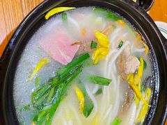 -云海肴·汽锅鸡·云南菜(天津国金汇店)