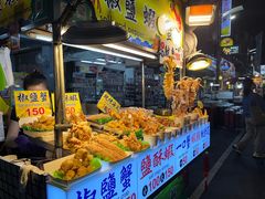 -六合夜市