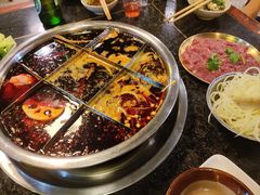 -邓莽子老火锅(中兴路总店)