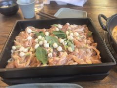 -花菇朵·云山雀 ll 野生菌锅·野果酸汤·精品滇菜(万柳店)