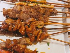 烤羔羊肉串-木屋烧烤(大运店)