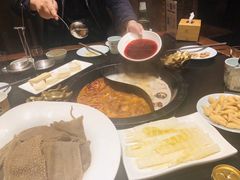 -重庆德庄火锅(体育中心店)