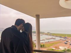 -皇马海口湾海景酒店(万绿园秀英港店)