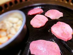 -炼火烤肉店