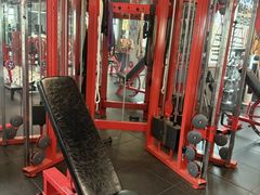 -KingBull私教健身&格斗订制(龙井商业中心店)