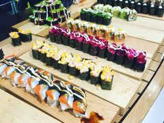 -圣罗巴甄选自助(麦凯乐店)