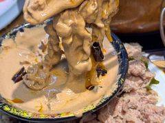 -洞庭洲·防空洞火锅·铜锅涮肉·烧烤(新百广场店)