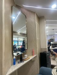-PE SALON