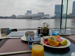 -白天鹅宾馆·流浮阁咖啡厅