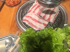 -唯成•韩国炭火烤肉 유성고기