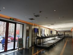-蓝天国际游泳培训基地(华腾园店)