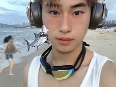 -智住·海景公寓(小径湾店)