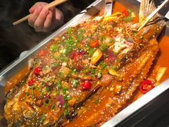-鸣记脆皮烤鱼·海鲜烤鱼(三八广场店)