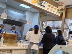 -李与白包子铺(桐梓林店)