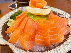 三文鱼刺身-魟阳日式料理(庆春店)