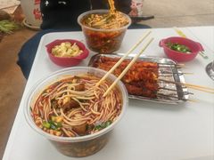 -珀玉莲花白米线店