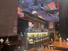 -8PINTS八品脱·日料·烧鸟·精酿小酒馆(莘庄店)